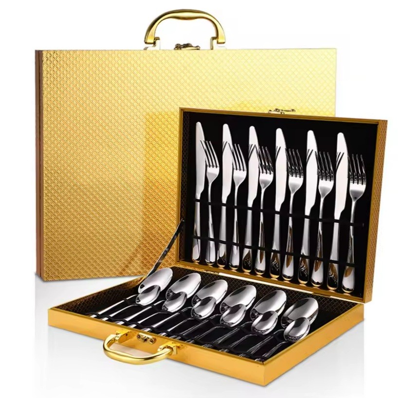 Hot Selling 24 Pieces Stainless Steel Cutlery Set With Gold Wood Case Service for 6 Person