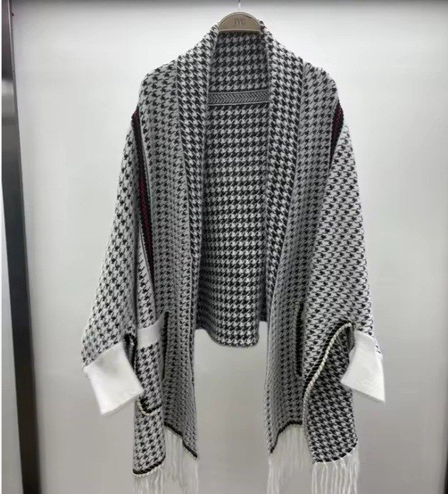 Custom Winter Knitted Shawl with Pleated Design Women's Poncho Cloak with Pocket Online Clothes Supplier